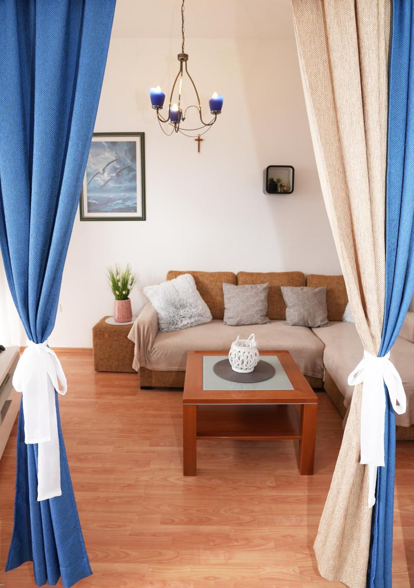 Apartment Beky Podstrana